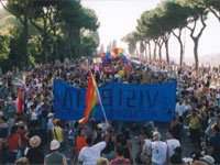 Addio Giovanni Paolo II - roma gay pride 03 - Gay.it