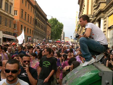 Roma Pride: 500.000, ognuno come gli pare - romapride08F2 - Gay.it