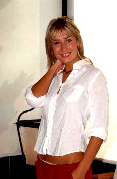 LA TV È UN MONDO DI GOSSIP - sara strambini - Gay.it