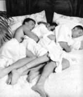 SESSO: DI COPPIA, DI GRUPPO - sesso gruppo04 - Gay.it