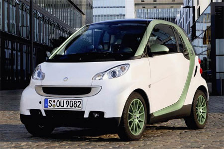 Smart Electric Drive: 100 auto elettriche invadono le città - smart electric drivef2 - Gay.it