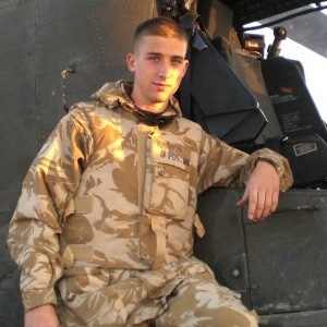 Il soldato Ben: "Così ho fatto coming out con i militari" - soldato gay ingleseF1 - Gay.it