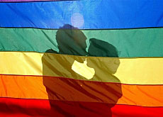 DICO: I GAY SI ACCONTENTANO - sondaggiodicoF3 - Gay.it