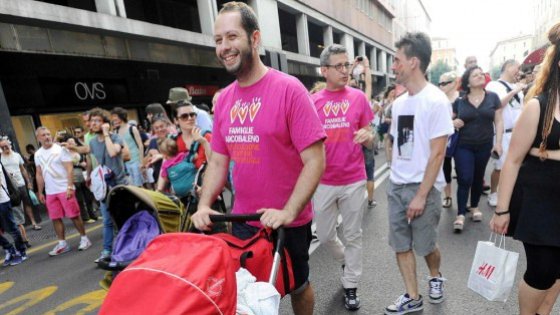 L'Italia sarà come la Germania (step a parte) e meglio della Grecia - stepchild adoption 1 - Gay.it