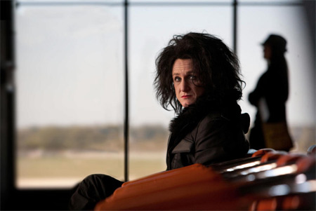 Sean Penn ex divo rock dal look gender per sorrentino - thismustF5 - Gay.it