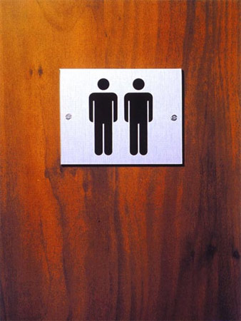 Brasile: inaugurata la prima toilette per "gls" - toilette gayF1 - Gay.it