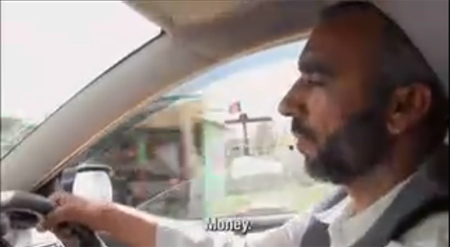 Afghanistan: bambini rapiti e ridotti a schiavi sessuali - traffico bambini afghanF1 - Gay.it