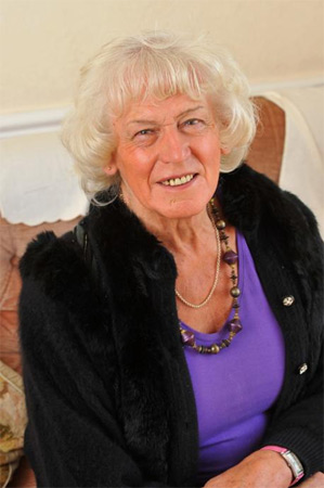 James cambia sesso a 80 anni: finalmente è Ruth - trans 80anniF2 - Gay.it