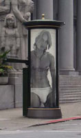 IL NUDO CHE FERMO' LONDRA - travis03 - Gay.it