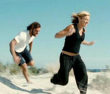 MADONNA TRAVOLTA DAL DESTINO - travoltirun - Gay.it
