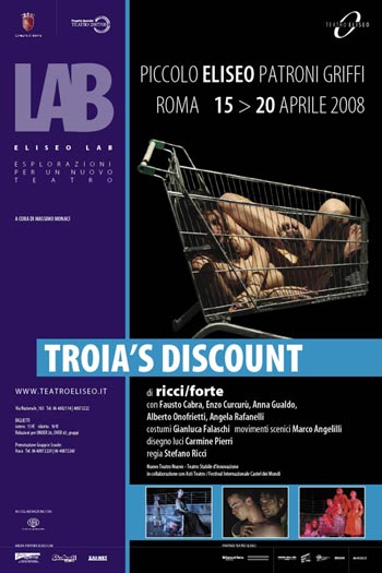 A teatro apre il "troia's discount" - troiasF4 - Gay.it
