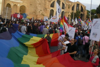 Unioni Civili, il 23 gennaio mobilitazione nazionale. L'appello - ugu1alimanifestazioneromaPAGE - Gay.it