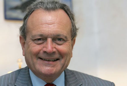 Centrodestra francese espelle deputato omofobo - umpF1 - Gay.it