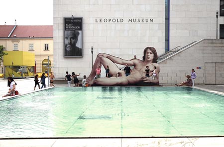 Censurato il manifesto della mostra viennese "Uomini Nudi" - uomini nudiF1 - Gay.it