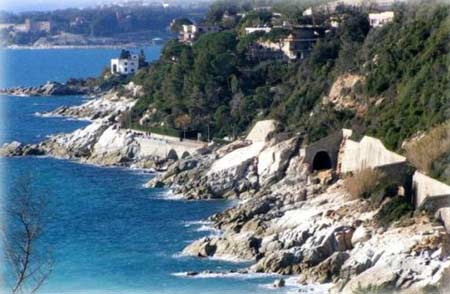 ESTATE: INIZIA IL VIAGGIO TRA LE SPIAGGE GAY ITALIANE - varazzeF4 - Gay.it