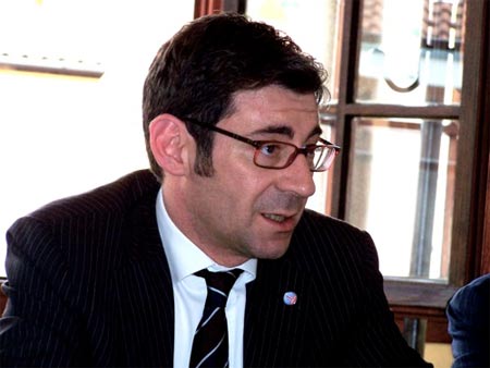 Diktat del Vaticano al Ppe: "Non votate per le coppie gay" - vaticano contro ueF3 - Gay.it