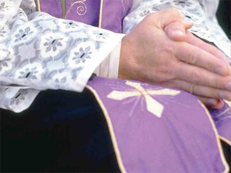 Prostituzione gay: sospeso il "Gentiluomo di sua Santità" - vaticano gossipF1 - Gay.it