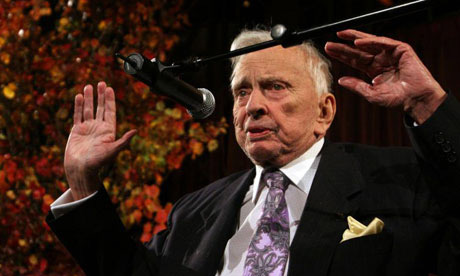 Addio Gore Vidal, scrittore gay che sdoganò l'omosessualità - vidalF3 - Gay.it