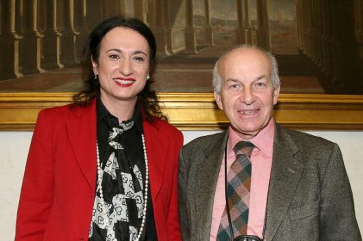 Luxuria, sinistra divisa sulla vittoria - vladibert - Gay.it