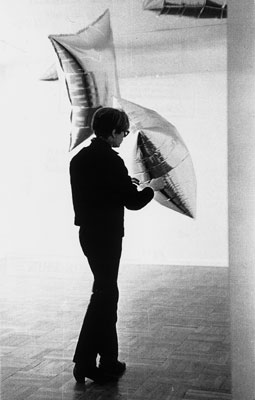 SCOPRIRE L'UNIVERSO WARHOL - WARHOL - Gay.it