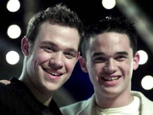 COLIN FARRELL SI FA BIONDO - will young19 - Gay.it