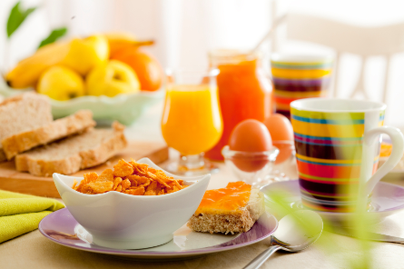 Il segreto di un fisico perfetto? Mangiare spesso, senza rinunce - yukendu alimentazione1 - Gay.it