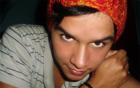 Una targa contro l'omofobia per ricordare Daniel Zamudio - zamudio targaF3 - Gay.it