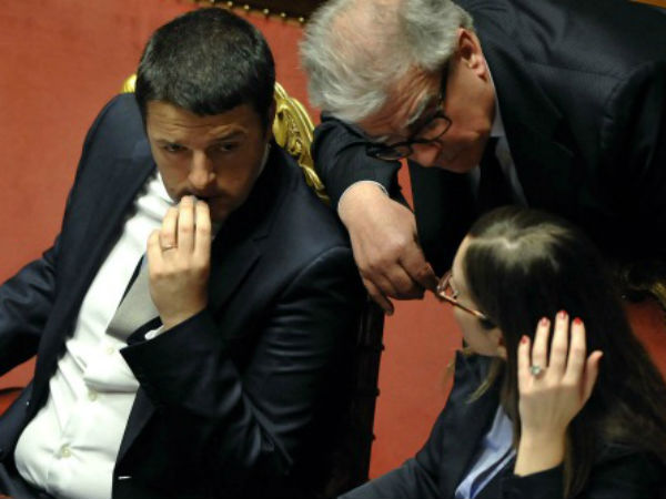 Unioni civili: se Grasso vuole, legge votata in una settimana - zanda boschi renzi base - Gay.it