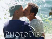 DIRITTI GAY: LA LEZIONE DELLA SCANDINAVIA - 0249 coppiamare - Gay.it