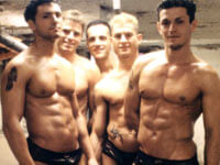 Cercasi boy per gli Honey Forever