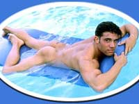 Da stanotte, l’hard gay è su Tele+