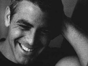 CLOONEY, CHE CULO! - Clooney smile - Gay.it