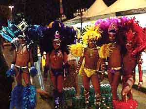 ARRIVA IL CARNEVALE GAY