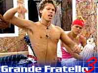 RAFFAELLO: “NON SONO GAY”