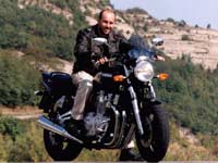Comog: Il calendario dei motociclisti gay