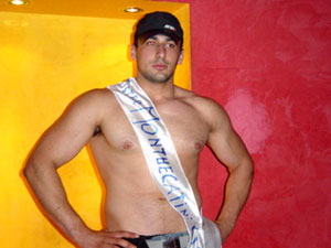 VITTORIO, MR GAY TUTTO MUSCOLI