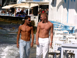A MALTA IL GAY GRECO PIÙ BELLO