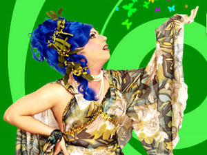 Livorno: le due Drag Queen dell'Hub al Circo - regina miami - Gay.it