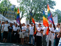 ANCHE SALERNO HA IL SUO PRIDE - parigi gay pride01 - Gay.it