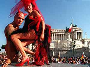 Roma: libro fotografico sul World Pride 2000 - world pride rome02 - Gay.it