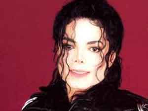 Dubai: Michael Jackson sorpreso vestito da donna - michael jackson01 - Gay.it