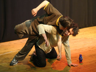 Pisa: in teatro l’amore gay del ‘principe volante’