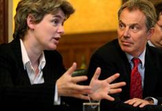 GB: la ministra targata Opus Dei imbarazza Blair - Blair Kelly - Gay.it