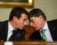 Politica: Bossi e Fini aprono alle coppie gay - Gfini Ubossi - Gay.it