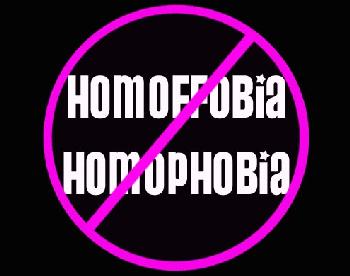 Giornata Mondiale contro l’omofobia a Napoli e Bagheria - Homophobia - Gay.it