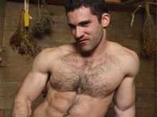 OMOFOBIA MADE IN USA: “PERFORMER GAY? LICENZIATO!”