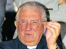 Lo 'strano' caso di Don Pierino - GelminiBASE - Gay.it