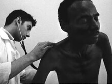 L’arcivescovo: i preservativi sono infetti con l’Hiv