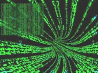 Reindirizza il sito aziendale verso porno gay: denunciato