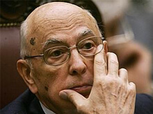 Napolitano contro la norma antiomofobia?